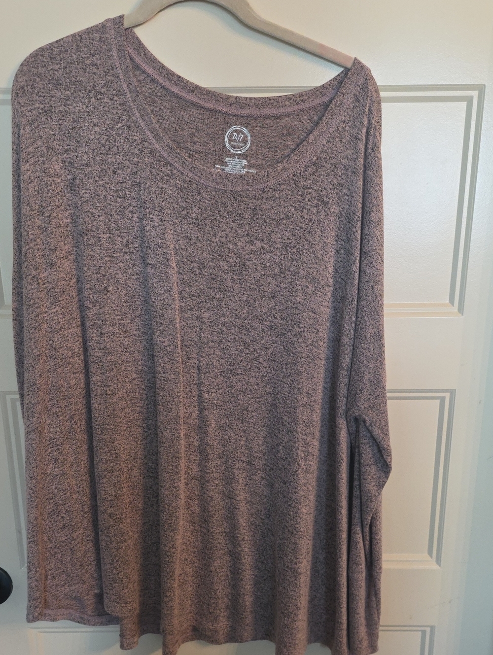 Maurices Heathered Mauve Long Sleeve Tee